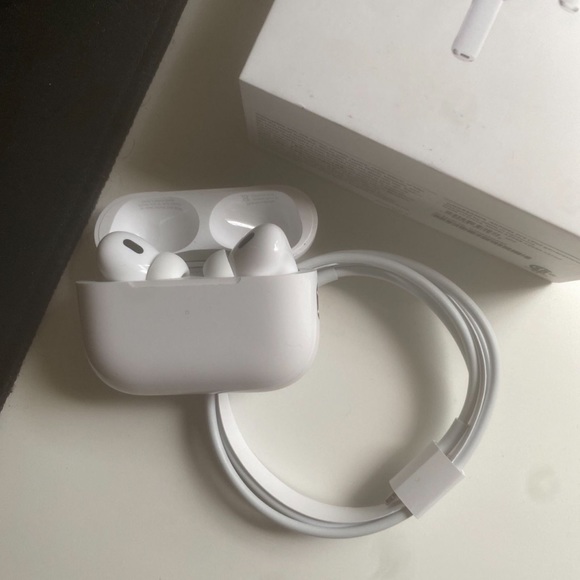 Sold - Picture 1 of 5